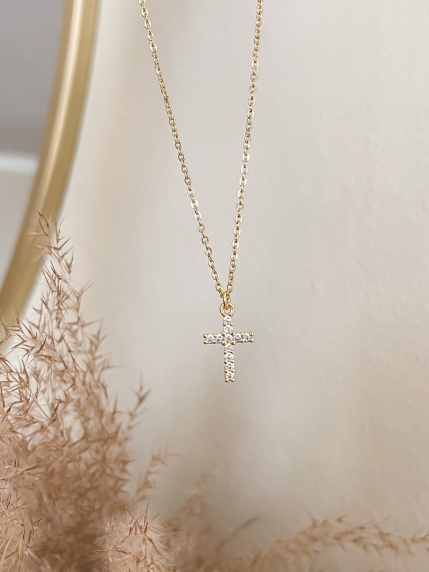 Jay cross necklace