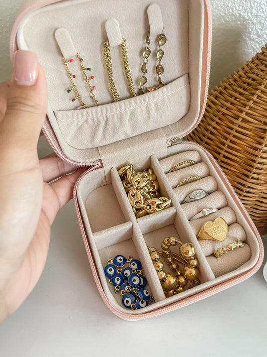 Bare pink jewelry box