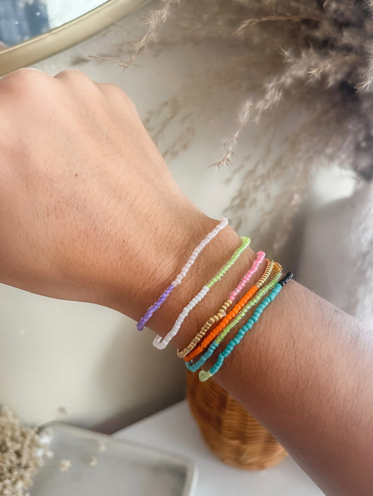 Colorful elastic bracelets