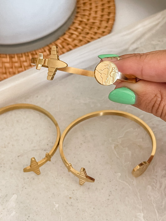 Travel the world bangle