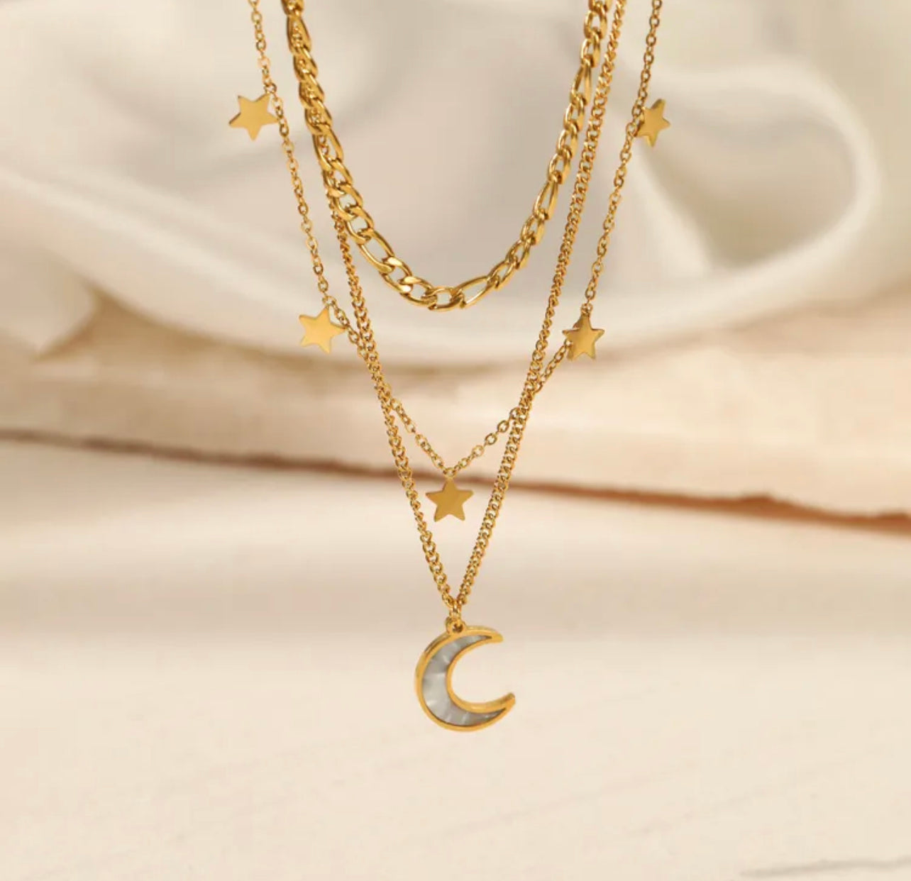 Moonstar triple necklace